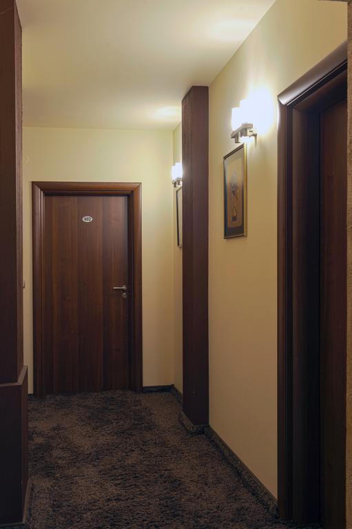 Hotel Luxor Melnik  Ngoại thất bức ảnh